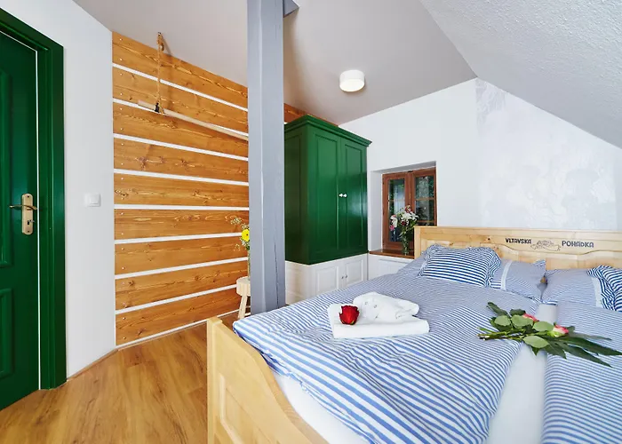 伏尔塔瓦童话故事酒店 3* Český Krumlov